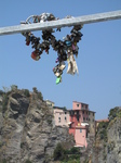 SX19560 Heart locks at Manarola, Cinque Terre, Italy.jpg